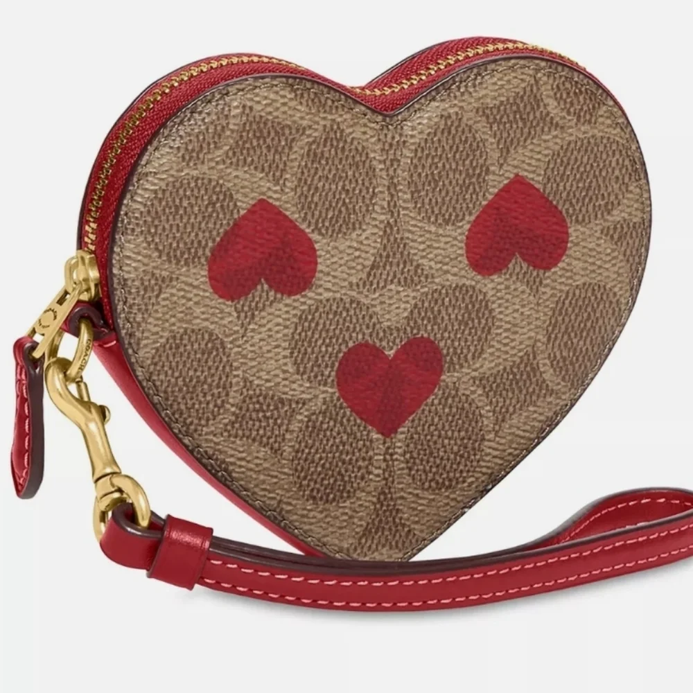 COACH HEART WRISTLET - Picture 3 of 11